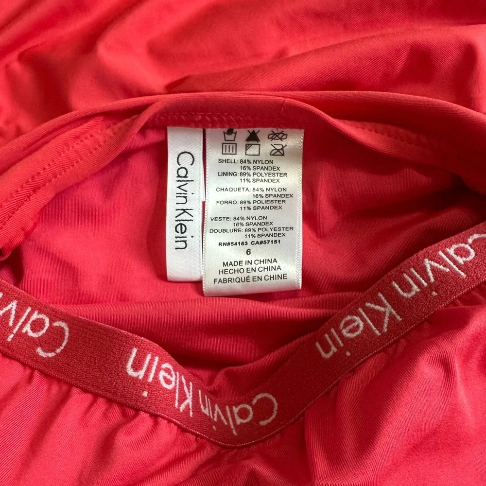NWT Calvin Klein Women’s One Piece Swimsuit- Size 6 - Picture 5 of 9